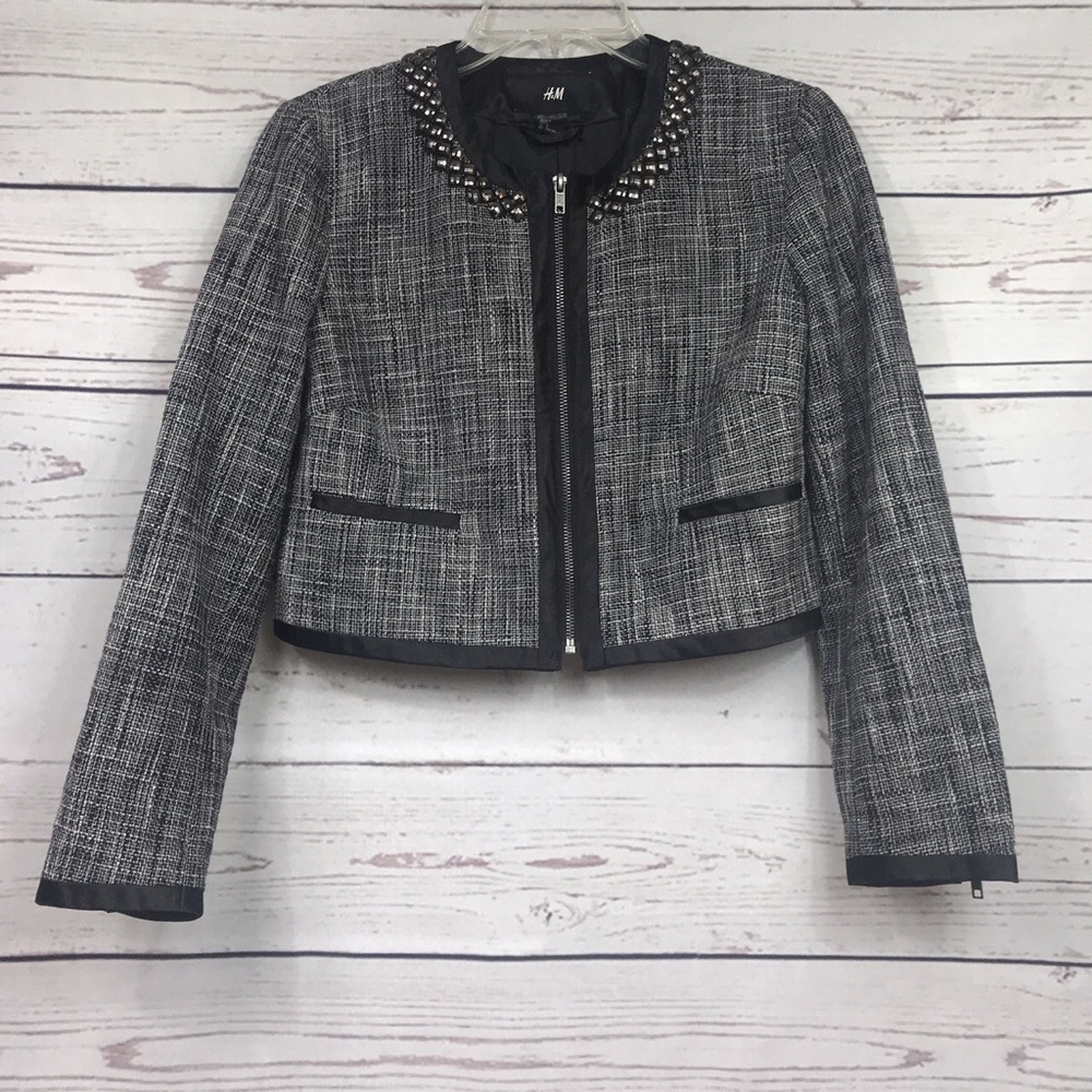 H&M tweed cropped blazer